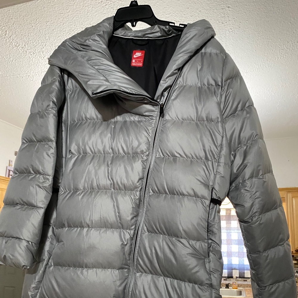 Nike Therma Fit Shiny Silver Long Parka